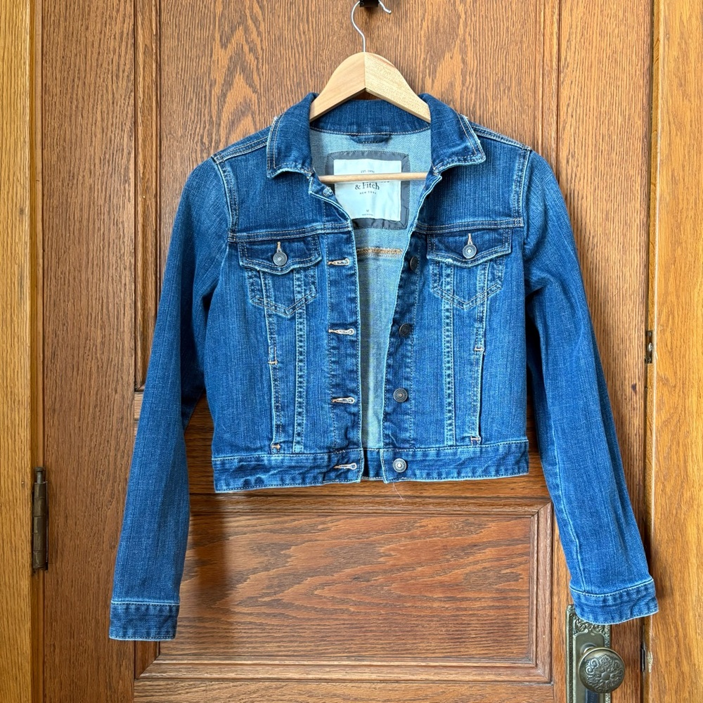 Abercrombie & Fitch Authentic Denim Jacket